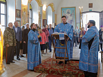 Правящий Архиерей совершил Божественную литургию в храме Покрова Пресвятой Богородицы села Осиковка Кантемировского района