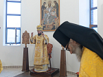 Епископ Дионисий совершил воскресное богослужение в Воскресенском соборном храме Белогорского мужского монастыря