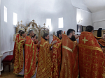Преосвященнейший епископ Дионисий совершил Божественную литургию в Георгиевском храме села Терновое Острогожского района
