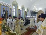 Епископ Россошанский и Острогожский Дионисий возглавил праздничное богослужение в храме святого мученика Иоанна Воина города Богучара