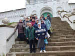 Паломники из благочиния помолились у мощей блаженной Матроны Московской