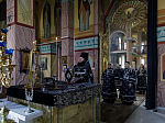 Преосвященнейший епископ Дионисий совершил в Свято-Ильинском кафедральном соборе города Россоши последнюю в этом году Литургию Преждеосвященных Даров