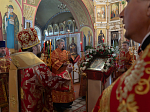 Преосвященнейший Дионисий епископ Россошанский и Острогожский совершил Литургию в храме Архистратига Божия Михаила г. Острогожска