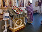 В Острогожске совершили поклонение Честному и Животворящему Кресту Господню