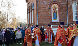 Платавчане молитвенно провели престольный праздник