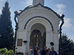 Паломники из Богучарского благочиния посетили святые места п. Отрадное и г. Воронежа