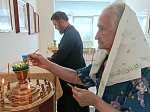 Клирик Свято-Митрофановского храма посетил Верхнемамонскую ЦРБ