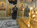 В среду четвертой седмицы Великого поста Преосвященнейший епископ Дионисий совершил Литургию Преждеосвященных Даров в храме Богоявления Господня села Сухой Донец