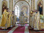 Правящий Архиерей совершил Божественную литургию в храме святых апостолов Петра и Павла с. Репьевка