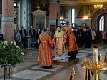 Преосвященнейший Дионисий, епископ Россошанский и Острогожский совершил Божественную литургию в Свято-Ильинском кафедральном соборе г. Россошь