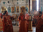В пятницу 2-й седмицы по Пасхе Преосвященнейший епископ Дионисий совершил Литургию в Ильинском соборе