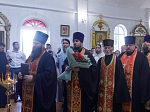 Преосвященнейший епископ Дионисий совершил Божественную литургию в Георгиевском храме села Терновое Острогожского района
