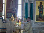 Глава Россошанской епархии совершил Божественную литургию в Свято-Ильинском кафедральном соборе города Россошь