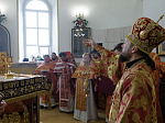 Глава Россошанской епархии совершил Божественную литургию в храме святого мученика Иоанна Воина города Богучар