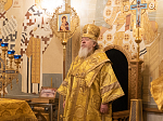 Митрополит Воронежский и Лискинский Сергий возглавил богослужение в Алексиево-Акатовом монастыре г. Воронежа