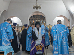 В преддверии престольного праздника епископ Дионисий совершил всенощное бдение в Казанском храме города Павловска