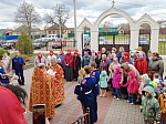В дни Светлой седмице кадеты и воспитанники детского сада помолились за Божественной литургией в Свято‑Митрофановском храме села Верхний Мамон