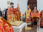 В день Радоницы Преосвященнейший епископ Дионисий совершил Литургию в Воскресенском соборе Белогорского епархиального мужского монастыря