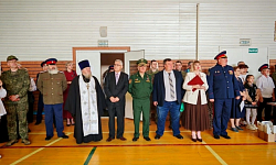 Последний звонок в Верхнемамонском казачьем кадетском корпусе