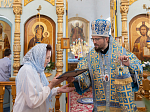 Епископ Дионисий 21 июля, в день празднования Казанской иконы Божией Матери, совершил Божественную литургию в Казанском храме пгт Каменка, центре Каменского благочиния
