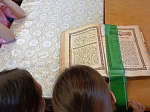 Воспитанники воскресной группы при храме Архистратига Божия Михаила села Воробьевка познакомились с историей книгопечатания на Руси