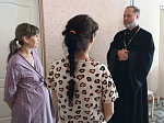Клирик Калачеевского благочиния посетил акушерское отделение БУЗ ВО «Калачеевская районная больница»