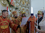 Епископ Россошанский и Острогожский Дионисий совершил венчальную Литургию в храме святителя Митрофана, первого епископа Воронежского, села Верхний Мамон