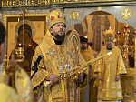 Преосвященнейший Дионисий, епископ Россошанский и Острогожский, сослужил Главе митрополии за богослужением в Успенском семинарском храме г. Воронежа.