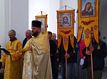 В Свято-Троицком храме села Новомеловатка Калачеевского района прошел первый братский молебен и крестный ход