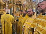 Епископ Дионисий совершил Божественную литургию в Свято-Троицком соборе Серафимо-Дивеевского монастыря с. Дивеево Нижегородской области