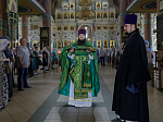 Епископ Россошанский и Острогожский Дионисий возглавил служение Божественной литургии в Свято-Ильинском кафедральном соборе города Россоши