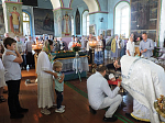 В храме Спаса Нерукотворного села Ближняя Полубянка отметили престольный праздник соборным богослужением клириков благочиния