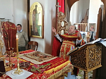 В день памяти святого апостола и евангелиста Иоанна Богослова в Троицком храме была совершена Божественная литургия