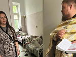 Помощник благочинного Острогожского церковного округа совершил молебен в роддоме города Острогожска