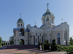 Глава Россошанской епархии совершил молодежную Литургию в Свято-Ильинском кафедральном соборе города Россошь