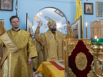 Правящий Архиерей возглавил воскресное богослужение в храме Рождества Пресвятой Богородицы города Россошь