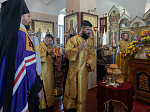 Преосвященнейший Дионисий, епископ Россошанский и Острогожский, совершил всенощное бдение в храме святых апостолов Петра и Павла с. Петропавловка