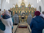 В Великий понедельник епископ Дионисий совершил литургию Преждеосвященных Даров в храме преподобного Сергия, игумена Радонежского, п.г.т. Подгоренский