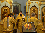 Прихожане Казанского храма поздравили благочинного с Днем ангела