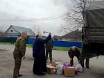 Священник в очередной раз передал гуманитарный груз военнослужащим в зону специальной военной операции