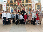 Воспитанники воскресной школы имени Серафима (Соболева), архиепископа Богучарского города Богучар отметили Пасху Христову