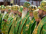 В день памяти прп. Сергия Радонежского Правящий Архиерей Россошанской епархии сослужил Предстоятелю Русской Церкви за Литургией в Троице-Сергиевой лавре