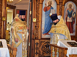 Благочинный Павловского ц.о. провел Божественную литургию вместе с новым настоятелем Покровского храма г. Павловска
