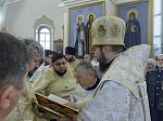 Епископ Россошанский и Острогожский Дионисий возглавил праздничное богослужение в храме святого мученика Иоанна Воина города Богучара