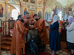 Преосвященнейший Дионисий епископ Россошанский и Острогожский совершил Литургию в храме Архистратига Божия Михаила г. Острогожска