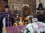 В субботу первой седмицы Великого поста Правящий Архиерей совершил Литургию в Троицком храме пгт Подгоренский