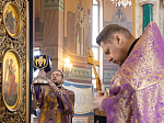 Преосвященнейший епископ Дионисий совершил Божественную литургию в Ильинском кафедральном соборе г. Россошь