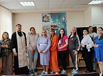 Клирики Россошанского благочиния посетили родильные отделения районных больниц