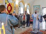 Правящий Архиерей совершил Божественную литургию в храме Покрова Пресвятой Богородицы села Осиковка Кантемировского района