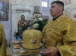 Епископ Россошанский и Острогожский Дионисий возглавил воскресное богослужение в Спасском Костомаровском женском монастыре